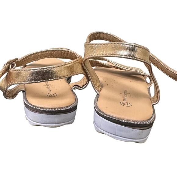 Nanette Lepore US 12 GIRLS Gold Criss Cross Ankle Strappy Sandals Vacation Beach - Picture 8 of 11